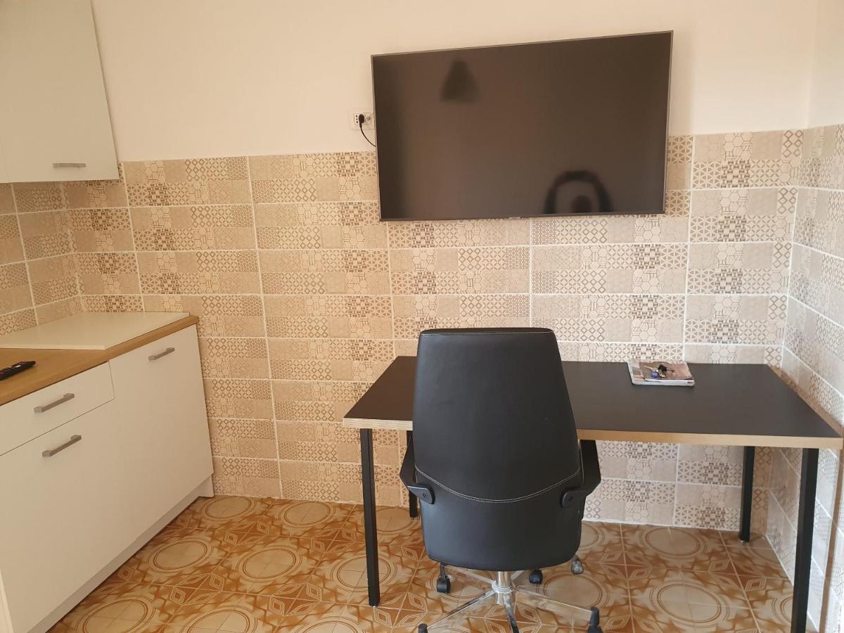Ferienwohnung Casa Palazzine Ovest In Centro Citta Santa Maria Capua Vetere Exterior foto